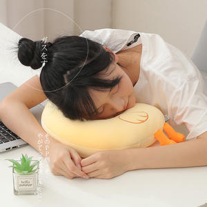 หมอนรองคอรูปตัว U ลายเป็ดน่ารัก 28x26x14 ซม. หมอนรองคอแบบพกพาสำหรับการเดินทาง พักผ่อนในออฟฟิศ และใช้บนเครื่องบิน - Product Image 4