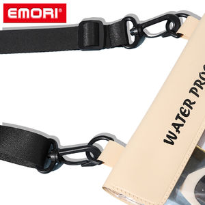 Funda Impermeable para Teléfono Móvil OEM de Gran Tamaño, IPX8, PVC, Doble Sellado, Transparente, con Correa Ajustable - Product Image 4