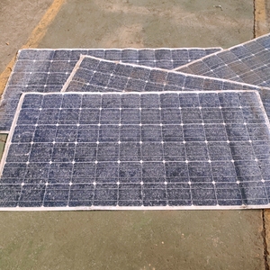 Module de dépose <span class=keywords><strong>EVA</strong></span> Glass Liberator avec table vibrante pour ligne de recyclage de panneaux photovoltaïques entièrement automatique - Product Image 2