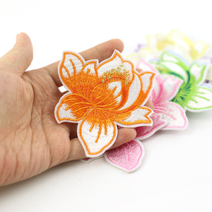 Parches bordados de flor para planchar en lotus, 10 colores disponibles para chaqueta, vestido - Product Image 3
