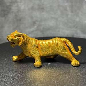 تمثال النمر الذهبي الصيني المصنوع يدويًا الأكثر مبيعًا، رمز حماية للمنزل، هدية ثقافية لديكور المكتب - Product Image 4