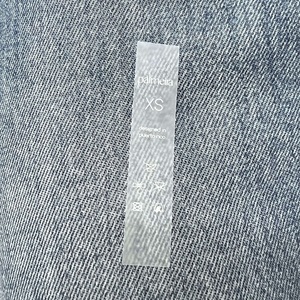 Étiquette <span class=keywords><strong>de</strong></span> vêtement en TPU personnalisée avec logo imprimé, étiquette extensible, imperméable, douce et sûre <span class=keywords><strong>pour</strong></span> la peau, idéale <span class=keywords><strong>pour</strong></span> les combinaisons <span class=keywords><strong>de</strong></span> plongée et les vêtements <span class=keywords><strong>de</strong></span> sport <span class=keywords><strong>de</strong></span> plein air. - Product Image 4