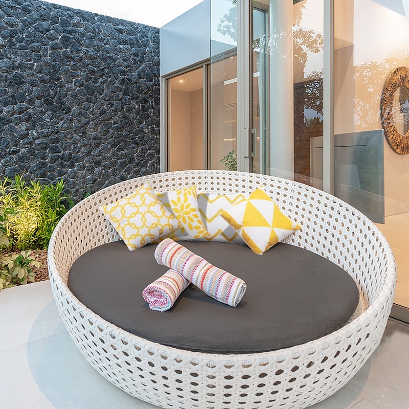 Top Quality Patterned Square Outdoor Sofa