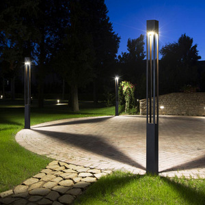 Lampadaire de jardin LED extérieur moderne, corps en laiton, abat-jour en verre, IP66, 2700K, blanc chaud doux, AC 220V, éclairage solaire à détecteur de mouvement - Product Image 3