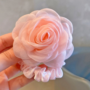 Nueva Diadema Francesa <span class=keywords><strong>de</strong></span> Flores Grandes <span class=keywords><strong>de</strong></span> <span class=keywords><strong>Tul</strong></span> con Camelias, Diadema <span class=keywords><strong>de</strong></span> Flores Hecha a Mano, Dulce y Elegante - Product Image 2