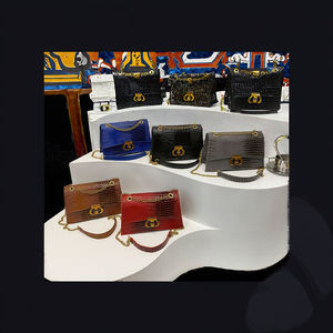 กระเป๋าสะพายไหล่ผู้หญิงแบบโซ่ รุ่นใหม่ล่าสุด ปี 2024 แฟชั่นทันสมัย กระเป๋าถือ PU สไตล์วินเทจ สำหรับสุภาพสตรี เหมาะสำหรับฤดูหนาว ฤดูใบไม้ร่วง และฤดูร้อน - Product Image 3