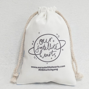 Petit sac en toile de coton bleu avec cordon de serrage, impression personnalisée, pochette à cordon lavable, cadeau scolaire, sac en coton - Product Image 2