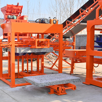Machine de formage de blocs hydrauliques QT12-15, contrôle PLC, production entièrement automatique à haute productivité de divers types de briques