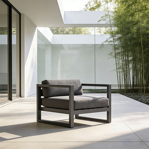 <span class=keywords><strong>Canapé</strong></span> compact <span class=keywords><strong>d</strong></span>'extérieur 1 place <span class=keywords><strong>avec</strong></span> structure en aluminium, coussin imperméable à séchage rapide pour villas, hôtels, terrasses et salons <span class=keywords><strong>de</strong></span> toit - Product Image 1