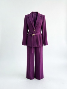 Ensemble <span class=keywords><strong>pantalon</strong></span> deux pièces élégant <span class=keywords><strong>violet</strong></span> foncé avec blazer ceinturé et <span class=keywords><strong>pantalon</strong></span> large plissé pour le bureau – Marque Fangzhijing - Product Image 1
