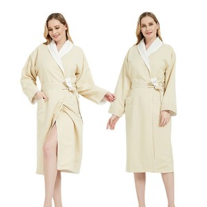 Albornoz de Doble Capa de Gabardina con Forro de Felpa, Ribete en Contraste, Personalizable, Albornoz Largo Completo - Product Image 5