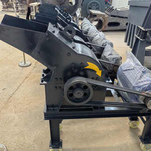 Giá bán buôn vành đai băng tải nhỏ xách tay búa máy nghiền đá Máy Nghiền - Product Image 4