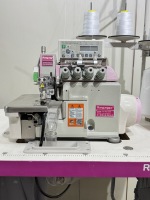 Machine à coudre surjeteuse à lit plat entièrement automatique et informatisée RONMACK RM-NS-4UTQ-BK pour vêtements
