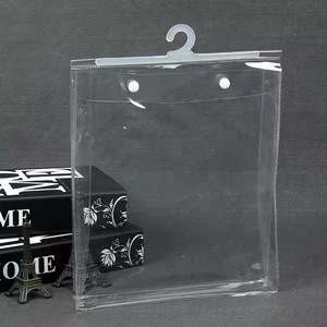 Cintres légers et flexibles en PVC transparent avec crochets à bouton pour le carnaval de Noël, logo personnalisé - Product Image 5