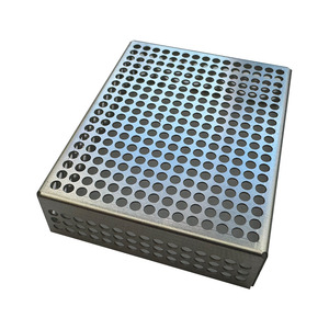Cubierta de protección de malla perforada de 41x32,4x10 mm de acero inoxidable para disipación de calor y protección de componentes electrónicos - Product Image 5