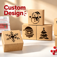 Boîte cadeau carrée en kraft à motif ajouré de Noël ODM pour biscuits, emballage de boulangerie pour les fêtes