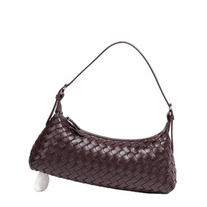 Nuova <span class=keywords><strong>Borsa</strong></span> in PU Intrecciata Personalizzabile, <span class=keywords><strong>Borsa</strong></span> Hobo alla Moda, <span class=keywords><strong>Borsa</strong></span> a Spalla con Texture, Grande Capacità, <span class=keywords><strong>Borsa</strong></span> a Tracolla per il Tempo Libero - Product Image 4