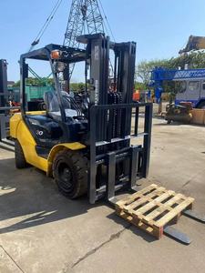 Original Japan <b>Used</b> DIESEL Diesel Komatsu Forklift WITH Best Price Very Good Condition IN STOCK - Product Image 6
