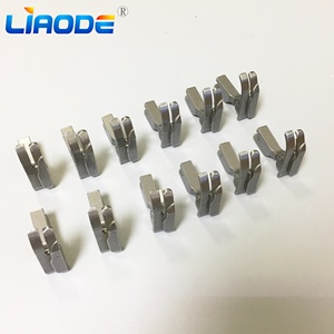 Piedino pressore professionale LF01 per cuciture sul bordo della visiera - Product Image 4