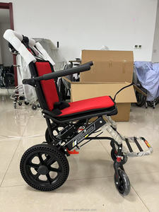 <span class=keywords><strong>Fauteuil</strong></span> <span class=keywords><strong>roulant</strong></span> <span class=keywords><strong>manuel</strong></span> <span class=keywords><strong>ultra</strong></span>-<span class=keywords><strong>léger</strong></span> <span class=keywords><strong>Fauteuil</strong></span> <span class=keywords><strong>roulant</strong></span> pliable portable pliable pour personnes âgées handicapées - Product Image 2