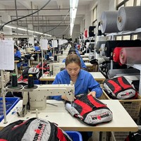Offizieller IRONMAN Lanzarote Edition Wasserdichter Unisex-Rucksack mit Schuhfach, Verstellbarem Kordelzug und Mehreren Fächern für den Triathlon-Übergang