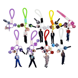 Llavero de acrílico con foto digital de ídolos KPOP JIMIN TAEHYUNG <span class=keywords><strong>JIN</strong></span>, colgante de cuerda con campana colorida, JUNGKOOK SUGA J-HOPE RM, para fans de la moda - Product Image 1