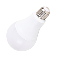 Ampoule LED A60 en matériau PC de 5W à 22W avec culot B22/E27 pour l'éclairage résidentiel Skd CKD ODM