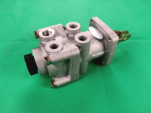 Donfeng RHD Truck Spear Parts <strong>Brake</strong> Value <strong>Assembly</strong> 3514010-C0400 OEM Price <strong>Brake</strong> <strong>Master</strong> Cylinder <strong>Assembly</strong> 3514010-C0400 - Product Image 2