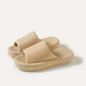 2025 Pantoufles d'été pour femmes à bout ouvert et plateforme plate, semelle extérieure en TPR amortie, design personnalisé - Product Image 2