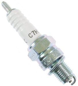 Bujía de motocicleta de alta calidad personalizada para la marca <span class=keywords><strong>Ngk</strong></span> Honda bujía para motocicleta A7TC D8TC C7HSA D8EA CR7E C7S6 <span class=keywords><strong>CR8E</strong></span> - Product Image 1