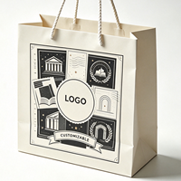 Sac en papier kraft au design minimaliste, avec logo personnalisé, pour l'emballage de documents académiques, de thèses d'étudiants et de papier de bureau