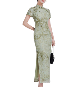 Vendita Calda Abito Qipao Vintage Verde Oliva <span class=keywords><strong>con</strong></span> Motivo Floreale Jacquard, Collo Tradizionale Cinese, Aderente <span class=keywords><strong>con</strong></span> <span class=keywords><strong>Spacco</strong></span> <span class=keywords><strong>Laterale</strong></span> - Product Image 1