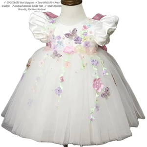 Abito da Principessa in Tulle Bianco per Bambine <span class=keywords><strong>con</strong></span> Dettagli Floreali e <span class=keywords><strong>Farfalle</strong></span> Colorate, Elegante <span class=keywords><strong>Vestito</strong></span> da Festa Personalizzabile per Bambini, Vendita all'Ingrosso - Product Image 1