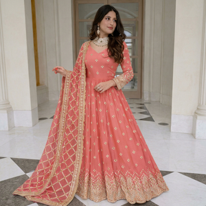 Traje Anarkali Rosa Bordado, Vestido Largo Hasta el Suelo con Mangas Largas y Dupatta, Atuendo Tradicional Indio Pakistaní para Bodas, para Mujer - Product Image 1