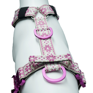Arnés táctico para perros grandes con tejido jacquard, hebillas de aluminio aeronáutico, acolchado suave, nailon resistente y chaleco ajustable. - Product Image 4
