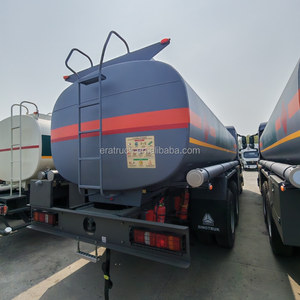 Nuovo <span class=keywords><strong>Autocisterna</strong></span> di Alta Qualità 6x4 da 20cbm 5000 Litri HOWO 380hp 450hp Manuale per Trasporto Benzina - Product Image 5