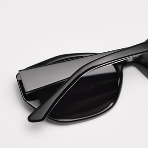 Occhiali da Sole alla Moda 2026, Nuovissimi Occhiali da Sole di Lusso Personalizzati per Donne, Fornitore di Occhiali da Sole per Uomini, Occhiali da Sole Polarizzati Premium in Tr90 per Uomini - Product Image 5