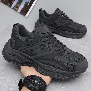 Chaussures de sport pour hommes entièrement noires, semelle en caoutchouc, épaisse, antidérapante, confortable, durable, respirante, chaussures à la mode et polyvalentes - Product Image 2