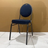 Chaises de banquet en vrac pour mariage, événements, fêtes, en vinyle noir, robustes, empilables, en fer, pour hôtel, location, chaise de banquet rouge