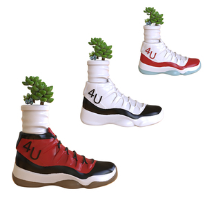 Pot de fleurs en polyrésine écologique en forme de sneaker, personnalisé, pour plantes succulentes, idéal pour la maison et le jardin - Vente en gros fabricant - Product Image 2