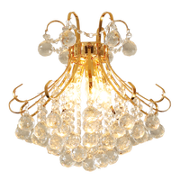 Lustre doré en cristal au design moderne, produit de luxe, éclairage d'intérieur, luminaire décoratif de plafond, idéal pour un salon
