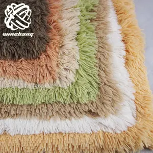 China Hersteller Großhandel Hochwertige Luxus Long Pile PV Plüsch Koreanische Polyester Kunst pelz Stoffe