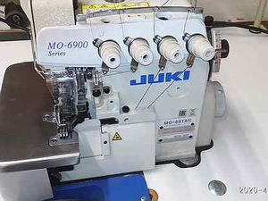 Machine à coudre <span class=keywords><strong>surjeteuse</strong></span> à double aiguille à cinq fils à alimentation différentielle haute vitesse Jukis MO-6914R d'occasion - Product Image 6