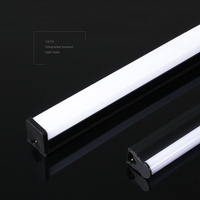 Corps de lampe en aluminium noir Tube fluorescent LED Prix bon marché Support intégré de haute qualité T5 T8 Led Tube