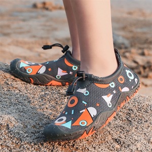 <span class=keywords><strong>Scarpe</strong></span> da Spiaggia Unisex per Bambini ad Asciugatura Rapida, Antitaglio, Antiscivolo, con Tomaia in Rete per Tutte le Stagioni, Nuoto, Guado, <span class=keywords><strong>Mare</strong></span> e Guida - Product Image 5