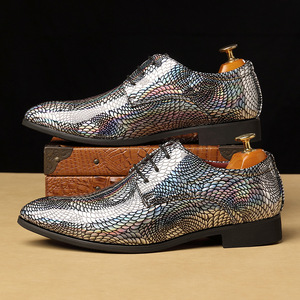 Zapatos de Vestir de Piel Sintética con Cordones y Punta en Pico para Hombre, Elegantes, Casuales, Cómodos, con Materiales Brillantes - Product Image 4