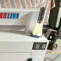 Machine automatique de raccordement de placage de 1300 mm - Agrafeuse industrielle pour ruban adhésif papier pour le raccordement et la composition de placage de bois