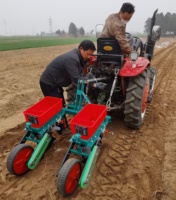 Prix EXW - Semoir à maïs à 3 rangs monté sur tracteur avec fertiliseur