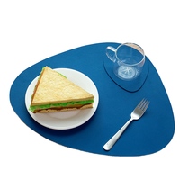 Sous-plats de table de forme irrégulière, modernes, écologiques, en cuir synthétique de 3 mm d'épaisseur, isolés thermiquement, antidérapants, lavables, marque Cici