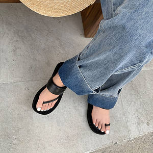 Zapatillas de piel auténtica con punta abierta redonda para mujer, zapatos planos sin cordones, color amarillo, para verano, venta al por mayor - Product Image 5